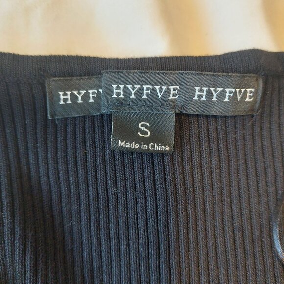 Hyfve Twist-Knot Long-Sleeve Top Size Small - Picture 2 of 4